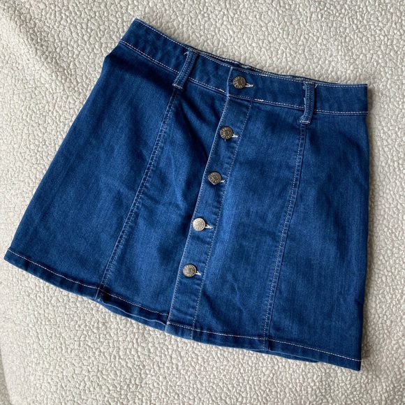 Celebrity Pink Dresses & Skirts - Blue Jean Button Skirt